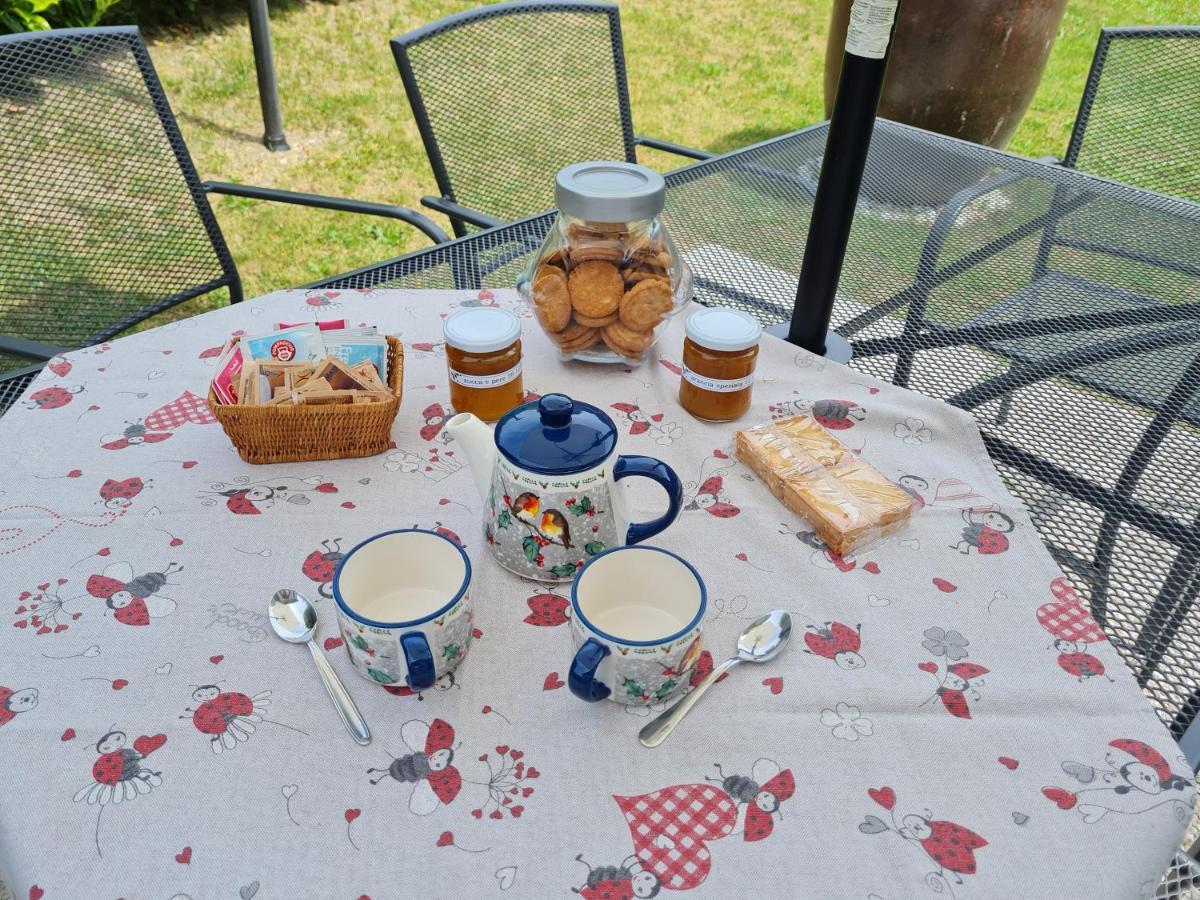 Willa Casa Gabry Valbrona Zewnętrze zdjęcie